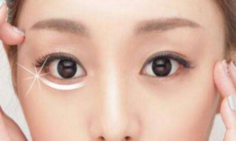 荊州割眼袋哪家醫(yī)院好？眼袋修復(fù)專(zhuān)家為您推薦！