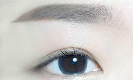 青島哪些醫(yī)生是經(jīng)驗(yàn)豐富的隆胸專家？點(diǎn)進(jìn)來查看一下你熟悉的醫(yī)生吧！