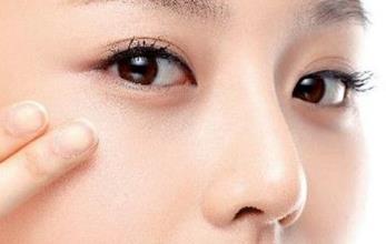 2023全國(guó)雙眼皮修復(fù)醫(yī)生排行榜：附名醫(yī)協(xié)和孫家明、同濟(jì)黃立，更多精英醫(yī)生現(xiàn)身