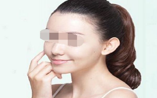 面部吸脂：持久效果和手術(shù)過程詳解