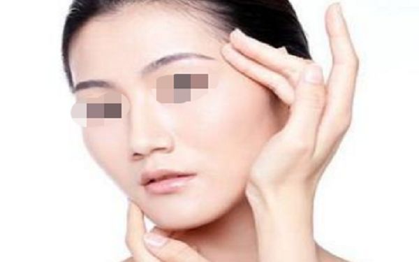 2021年哪種隆鼻方案最好？隆鼻手術(shù)須知與注意事項(xiàng)你不能錯(cuò)過