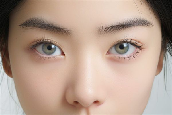 青島隆胸醫(yī)院推薦：口碑技術(shù)兼具，打造自信曲線