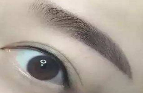 長(zhǎng)沙最受認(rèn)可的隆鼻整形醫(yī)院排行榜，選擇專(zhuān)業(yè)醫(yī)學(xué)機(jī)構(gòu)