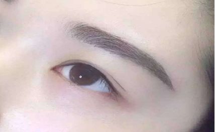 南寧哪家醫(yī)院隆鼻效果出眾？細數(shù)其出類拔萃的優(yōu)勢，備受同行贊譽！
