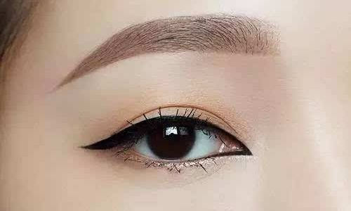 深圳哪家醫(yī)生做雙眼皮效果好，推薦曹思佳、徐在敦、朱春艷等專業(yè)醫(yī)生！