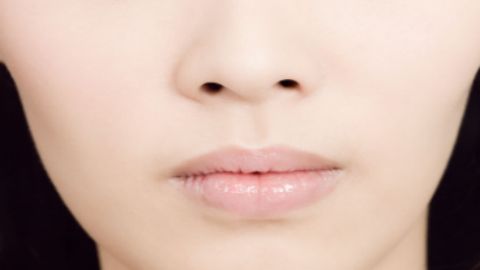 成都口碑醫(yī)美院瞬間打造完美提眉效果，好評如潮！