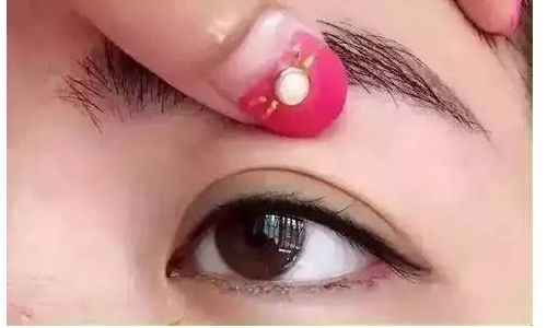 廣州哪位眼科醫(yī)生技術(shù)高？推薦馮光強(qiáng)、閆利鋒等醫(yī)生
