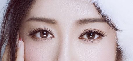 國內(nèi)哪位醫(yī)生是隆胸領(lǐng)域的專家？介紹十位備受矚目的醫(yī)生