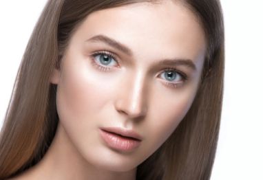 唯顏時代美容診所：抗衰、美膚等特色效果如何？