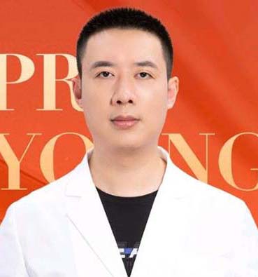 李亮 李亮