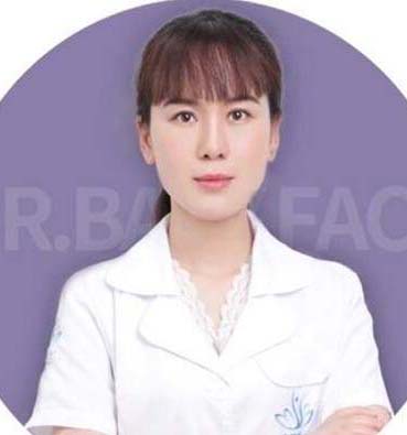 李媚