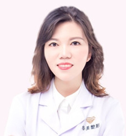 嚴(yán)玲