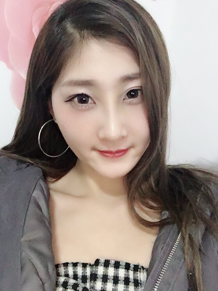 上海首爾麗格醫(yī)療美容醫(yī)院醫(yī)生樸晟秀做膨體隆鼻怎么樣？附案例效果圖