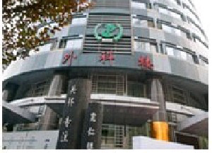 重慶醫(yī)科大學(xué)附屬第二醫(yī)院下頜角整形有何優(yōu)勢？有哪些注意事項(xiàng)？