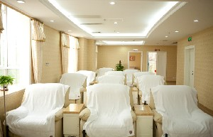 廣州伊麗莎白醫(yī)學(xué)美容門診部做乳房下垂矯正怎么樣？