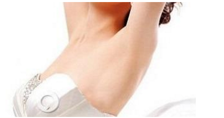 乳房下垂如何矯正？乳房下垂矯正的費(fèi)用是多少？