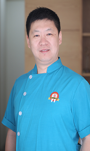 肖揚(yáng)