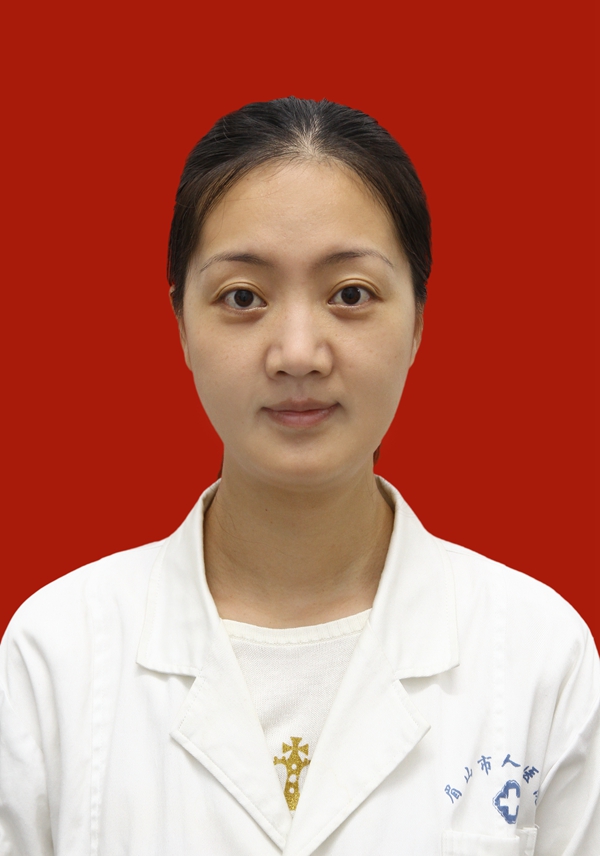 曾藍(lán)瑤