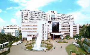 長沙市中心醫(yī)院眼科